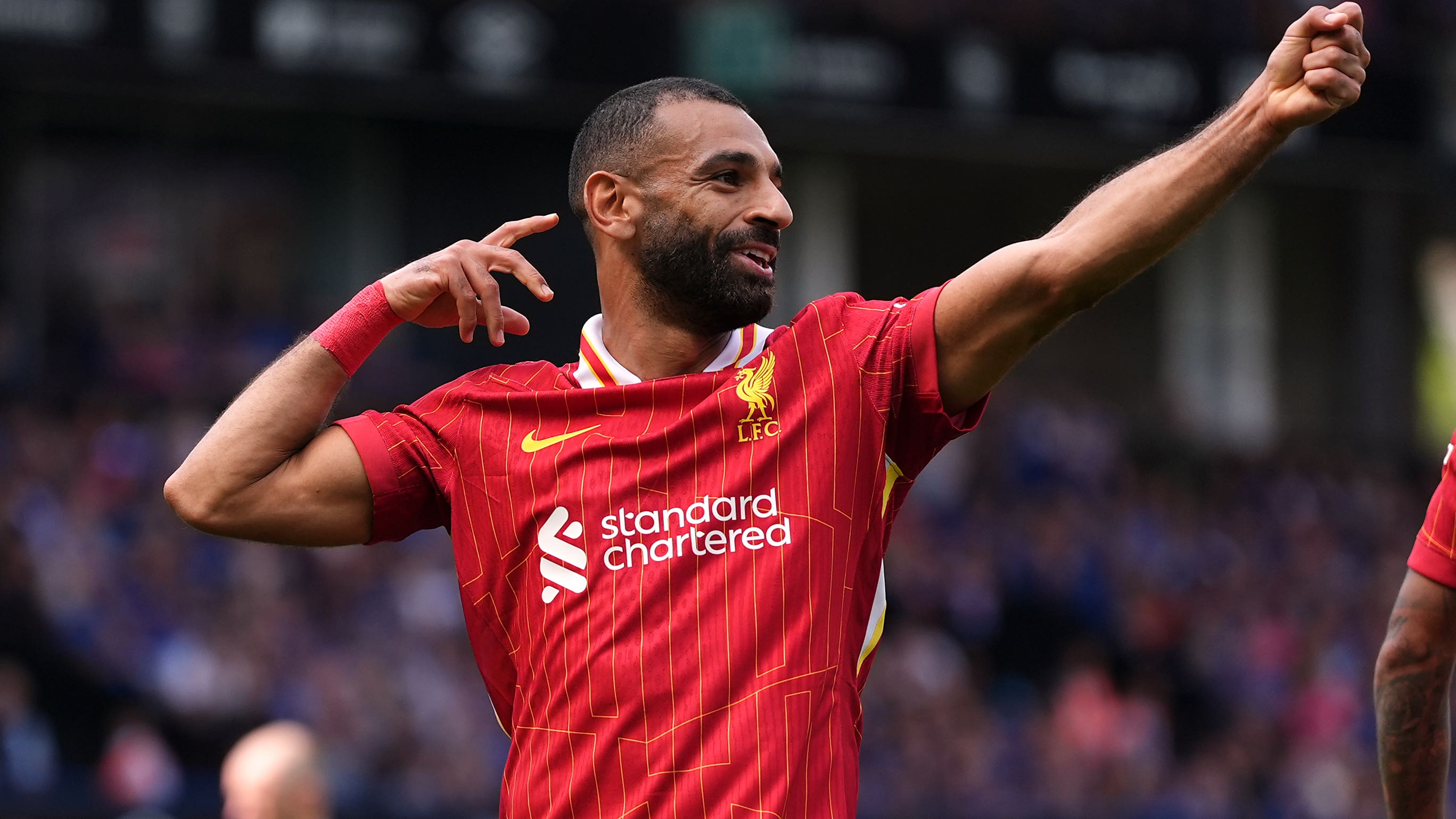 Mohamed Salah scores as Liverpool begin Arne Slot era with win at ...