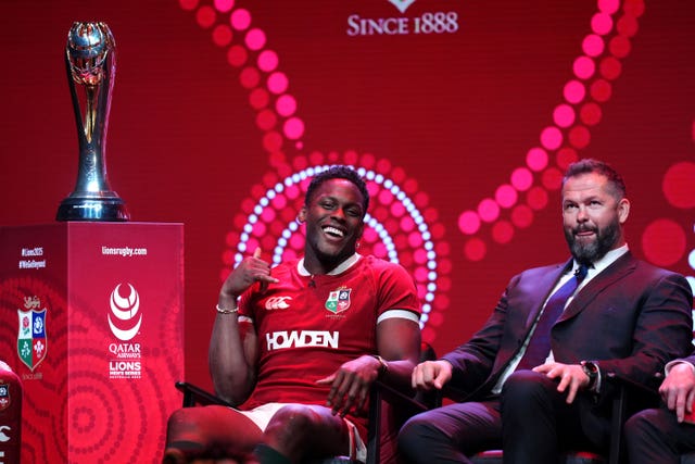 Maro Itoje (left) sits next to Andy Farrell