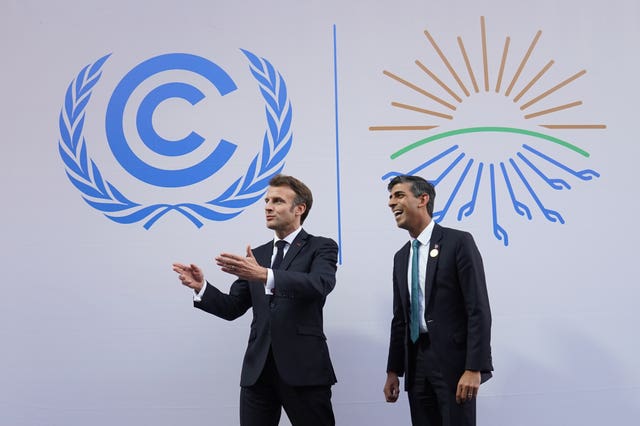 Rishi Sunak with Emmanuel Macron, ahead of a bilateral meeting during the Cop27 summit 