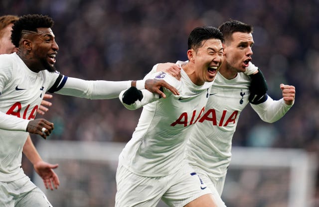 Tottenham celebrate a goal