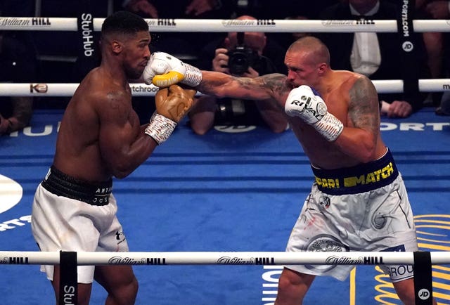 Oleksandr Usyk was a comfortable winner on points in his first clash with Anthony Joshua