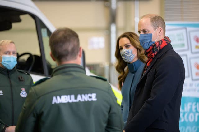 William and Kate chat to ambulance workers 