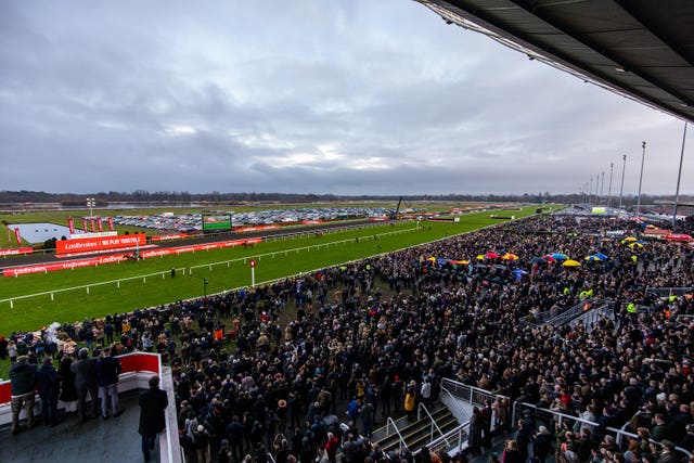 Packed stands on King George day at Kempton