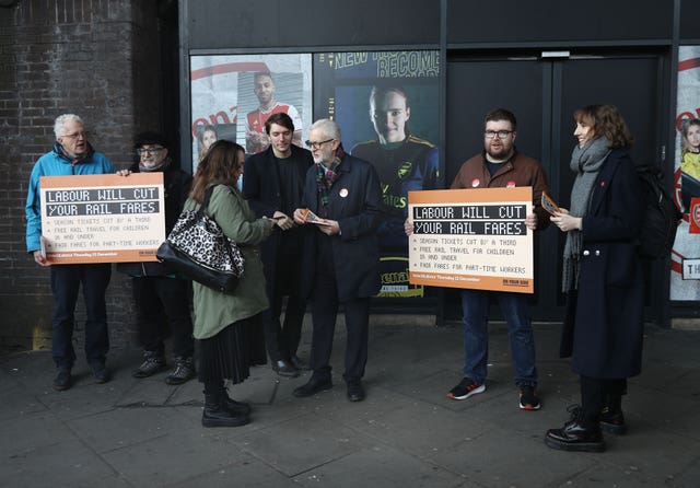Jeremy Corbyn hands out leaflets