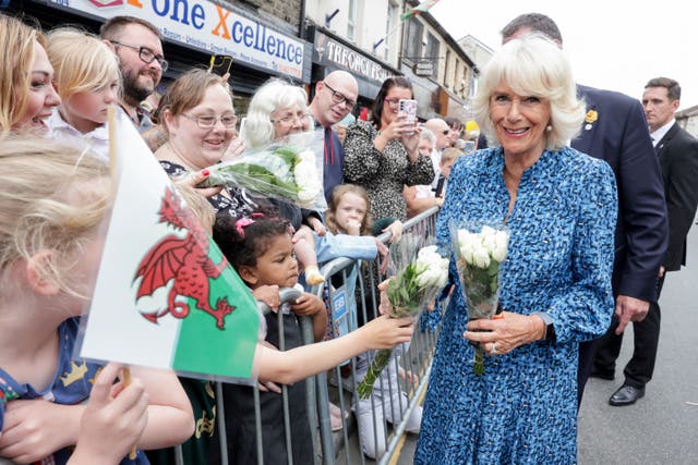 Royal visits for Wales Week
