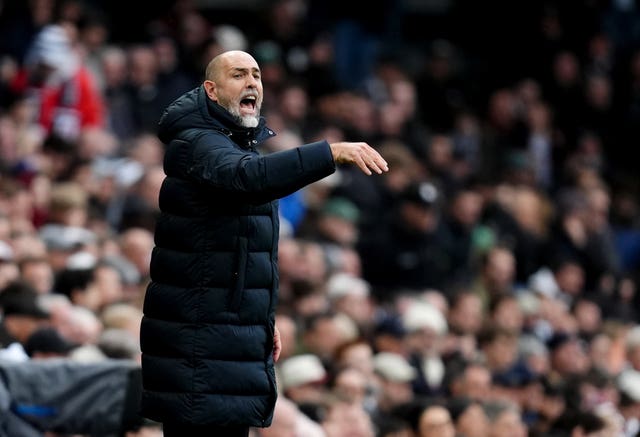 Igor Tudor shouts instructions to his Tottenham team