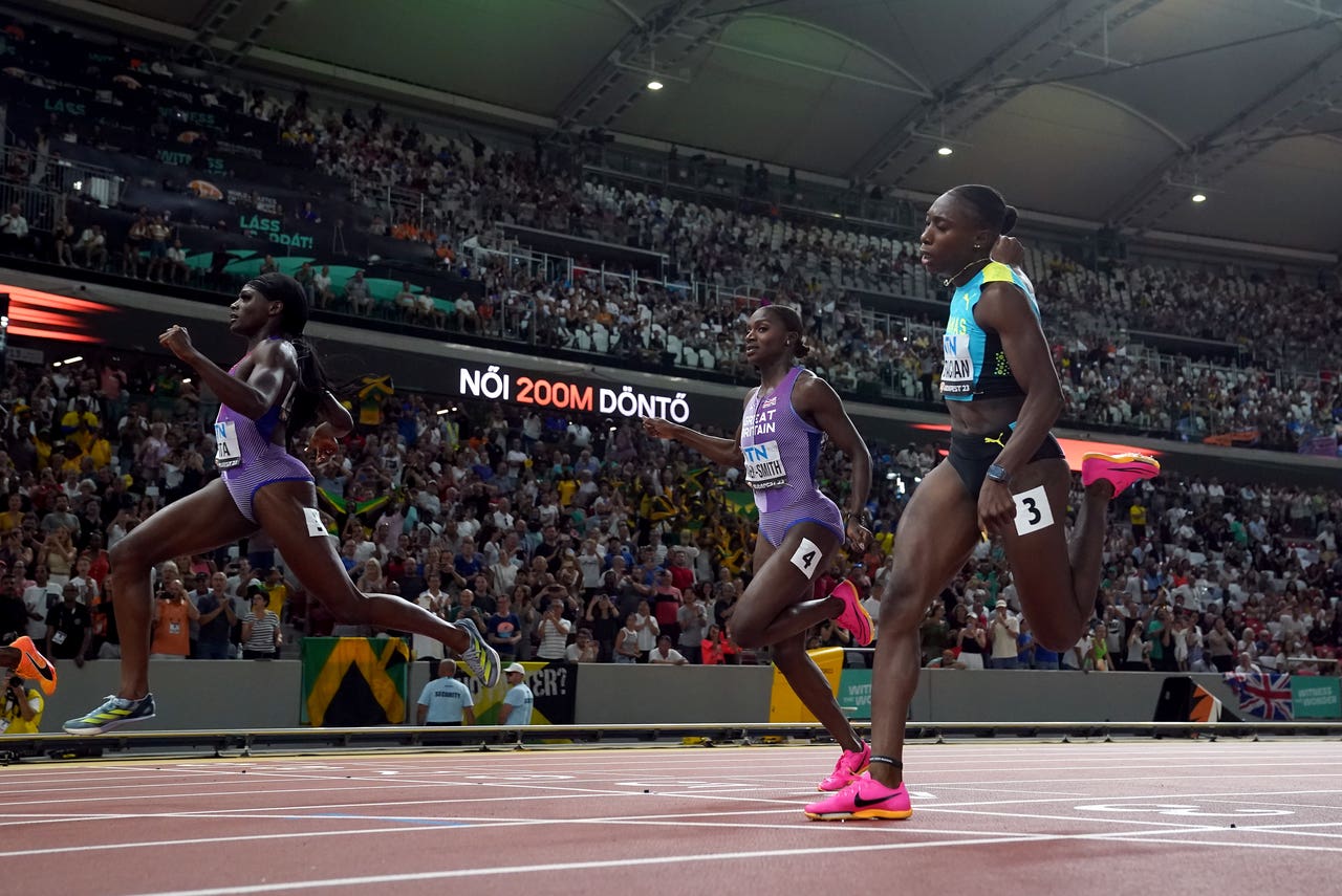 Dina Asher-Smith upbeat about Olympics after worlds bid hit by mystery problem