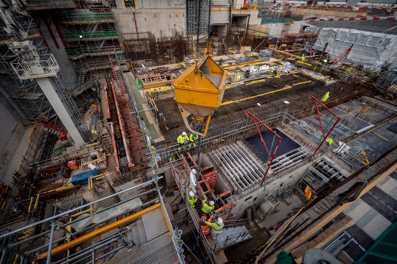 22,000 People Across Britain Working On Hinkley Point C Power Station 