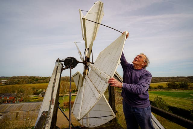 Wilton Windmill spring clean