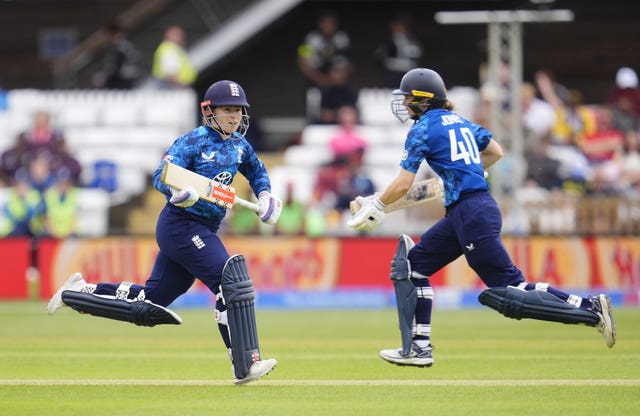 England’s Tammy Beaumont (left) and Amy Jones running during the first Women’s one-day international 