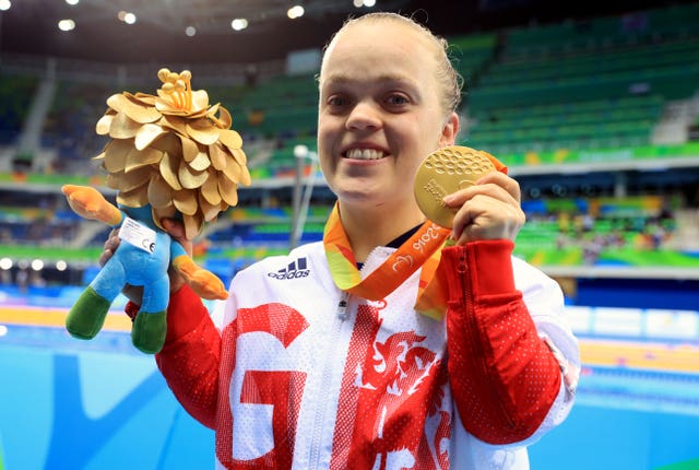 Ellie Simmonds with her 200m individual medley gold in Rio