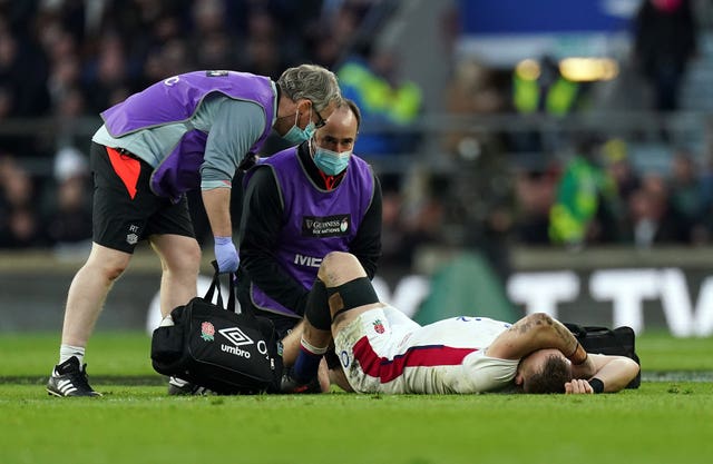 Luke Cowan-Dickie injured his knee against Wales
