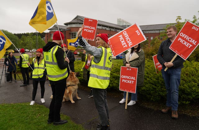 PCS picket line