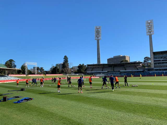 Man Utd train ahead of Leeds clash