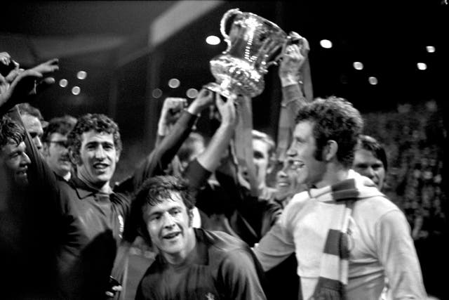 Peter Bonetti and his Chelsea team-mates celebrate their FA Cup final victory over Leeds