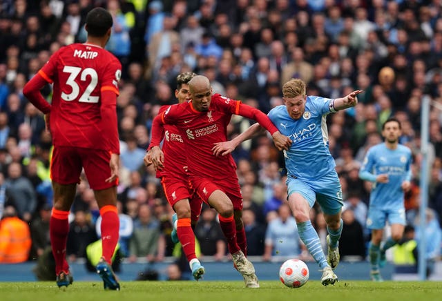 The top two played out a draw at the Etihad Stadium but City retained control of the title race