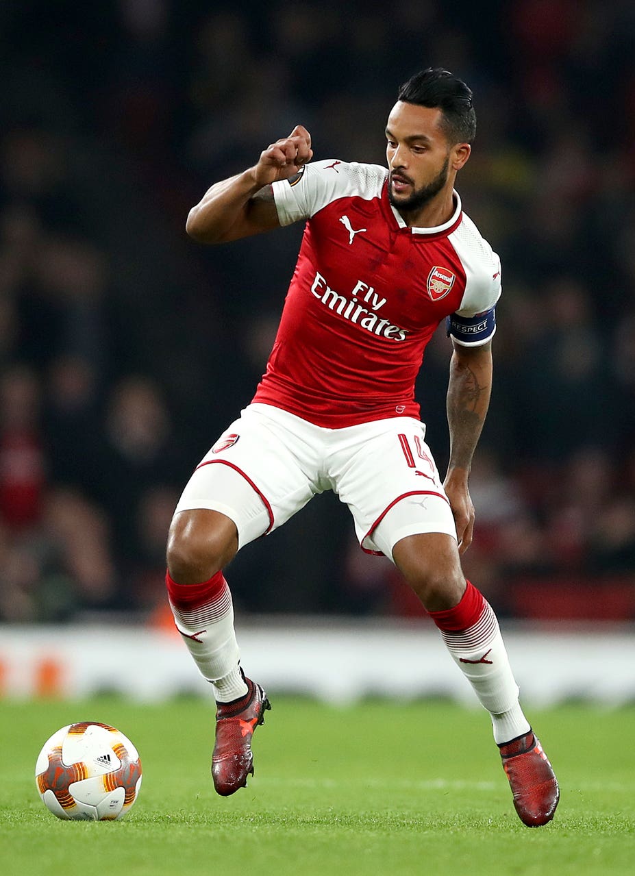 Theo Walcott targets trophies after swapping Arsenal for Everton | The