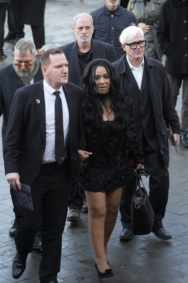 Gary ‘Mani’ Mounfield funeral