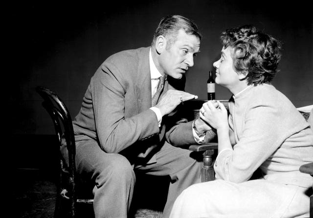 Dame Joan on stage with Laurence Olivier 