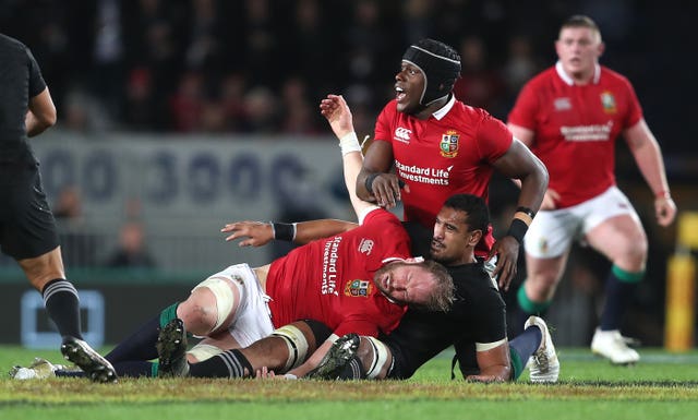 Alun Wyn Jones (bottom), played with Maro Itoje during last summer's Lions tour