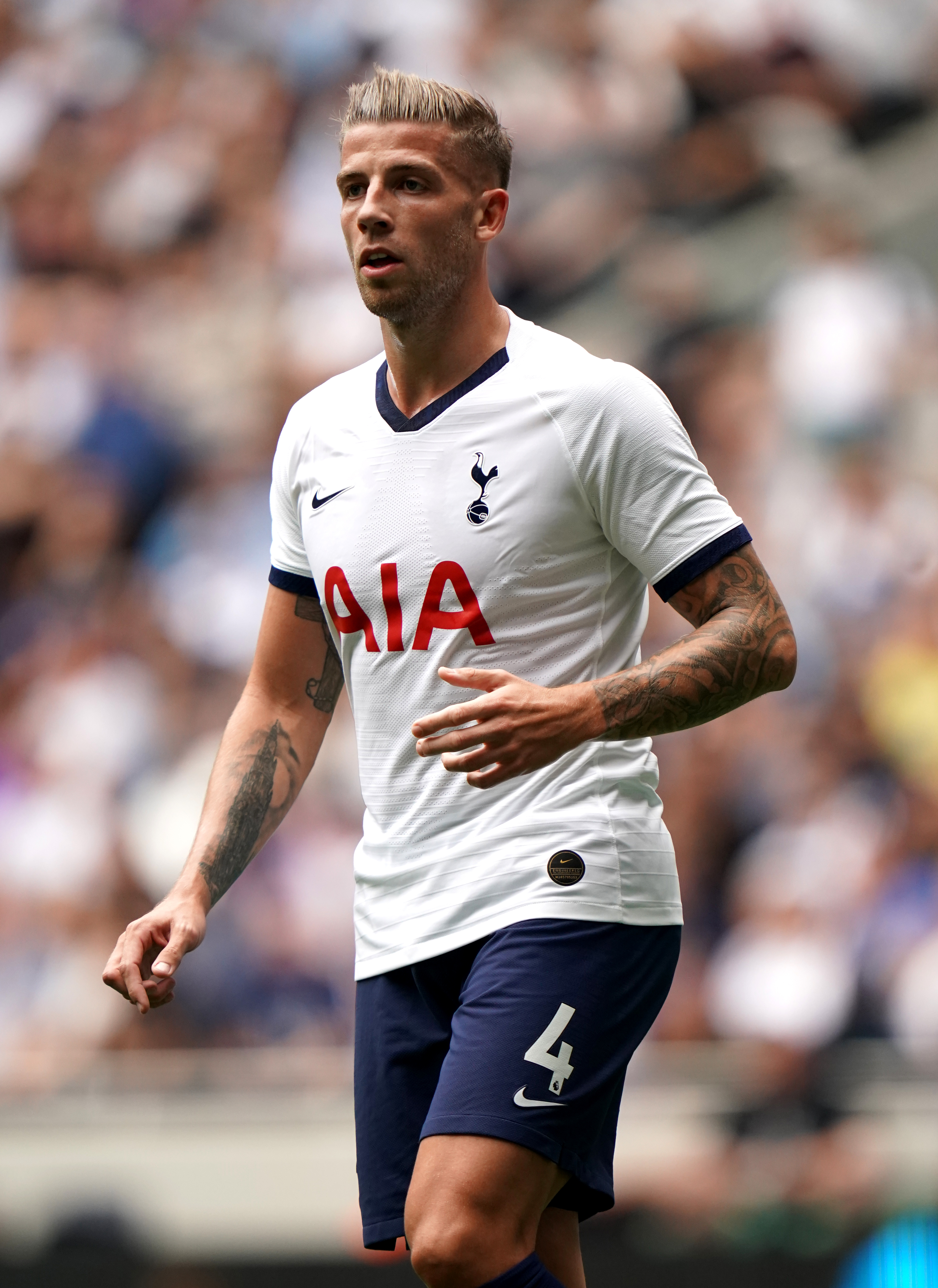 Toby Alderweireld To Donate Tablets So People Can Stay In Touch Bt Sport