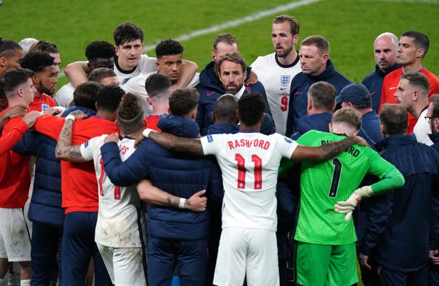 Gareth Southgate gives England a team talk