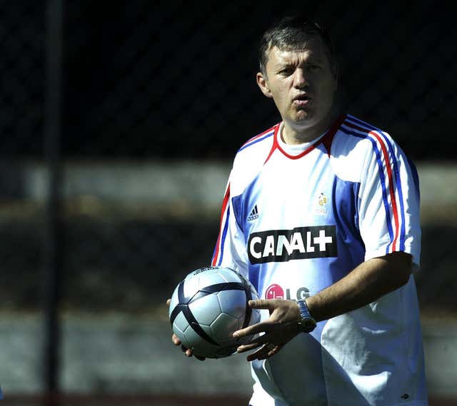 Santini had been France manager between 2002 and 2004