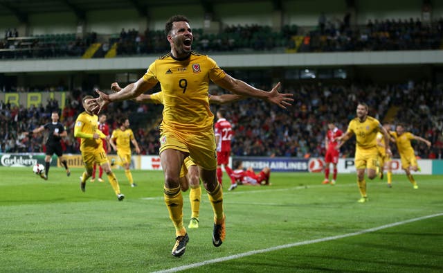 Hal Robson-Kanu made himself available for international selection once again and will look to make sure he is selected next year.