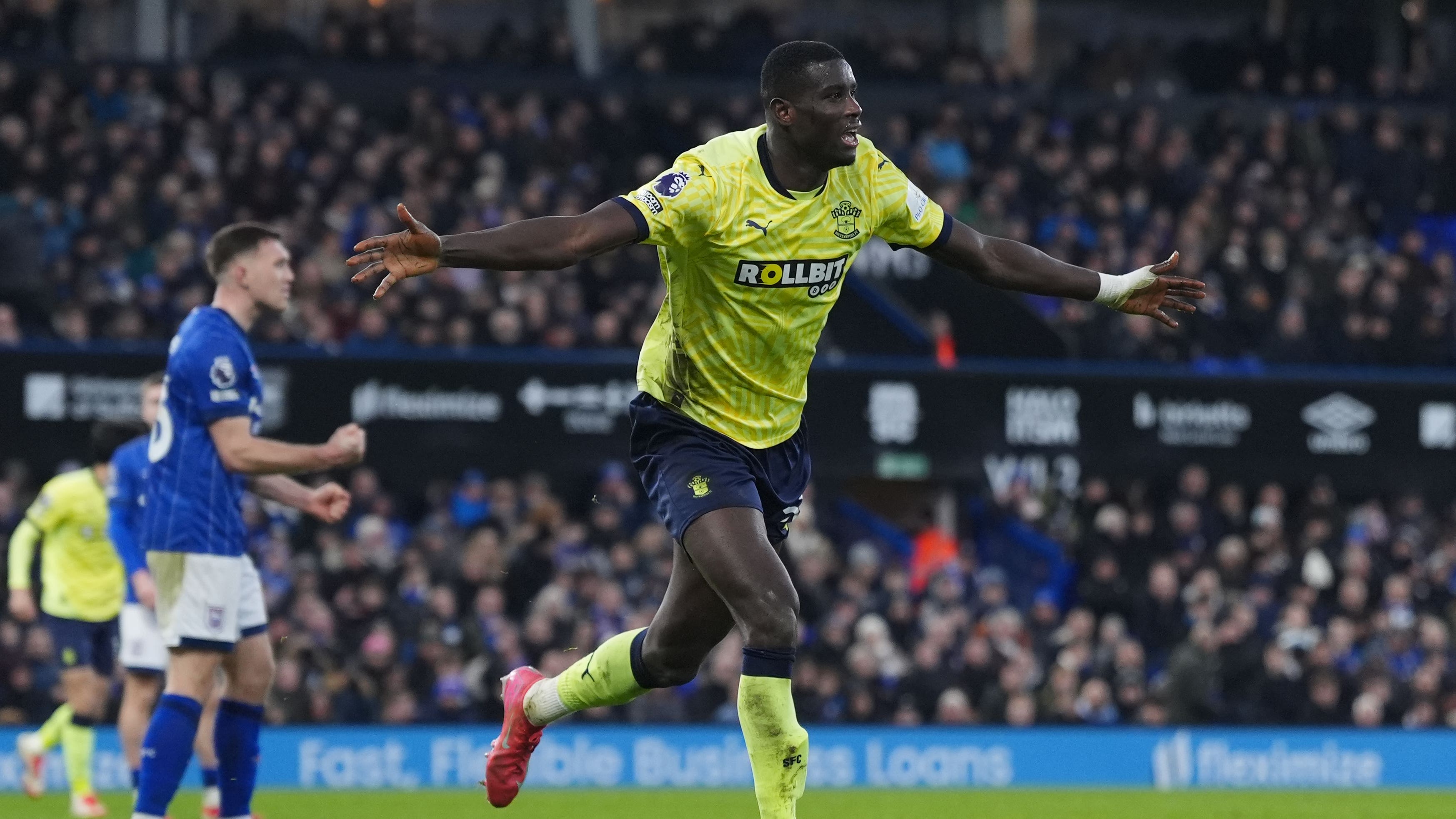 Paul Onuachu could be back in action this weekend for Southampton