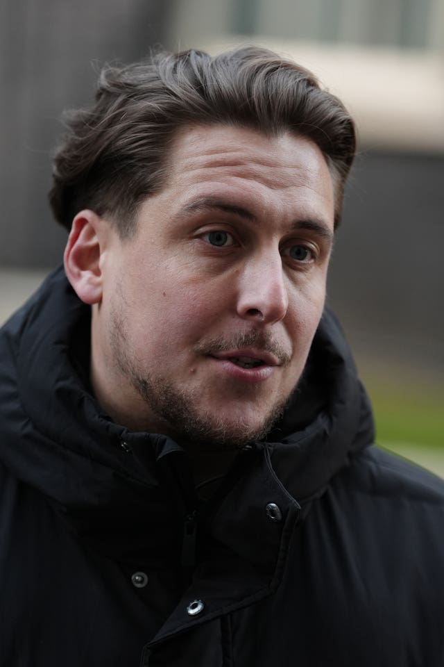 Couple detained in Iran