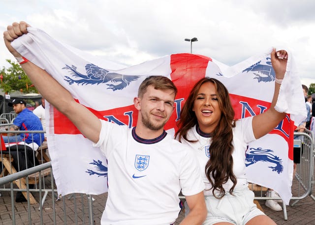 Fans watching Ukraine v England