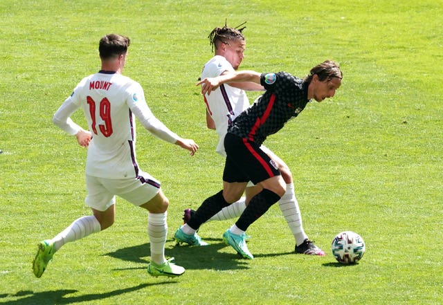 England players take the ball from Croatia's Luka Modric