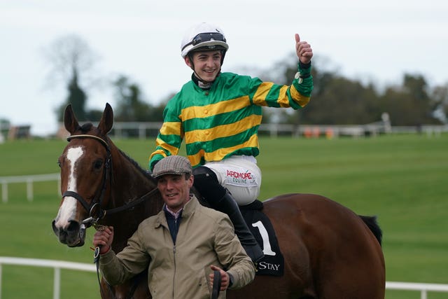 John Gleeson salutes the crowd