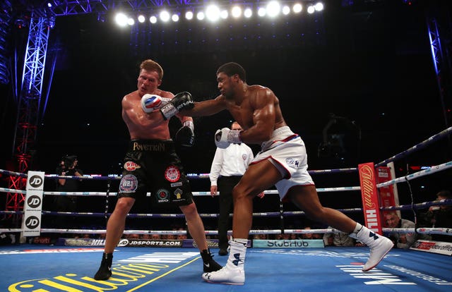 Anthony Joshua stepped it up in the seventh round and knocked his opponent down