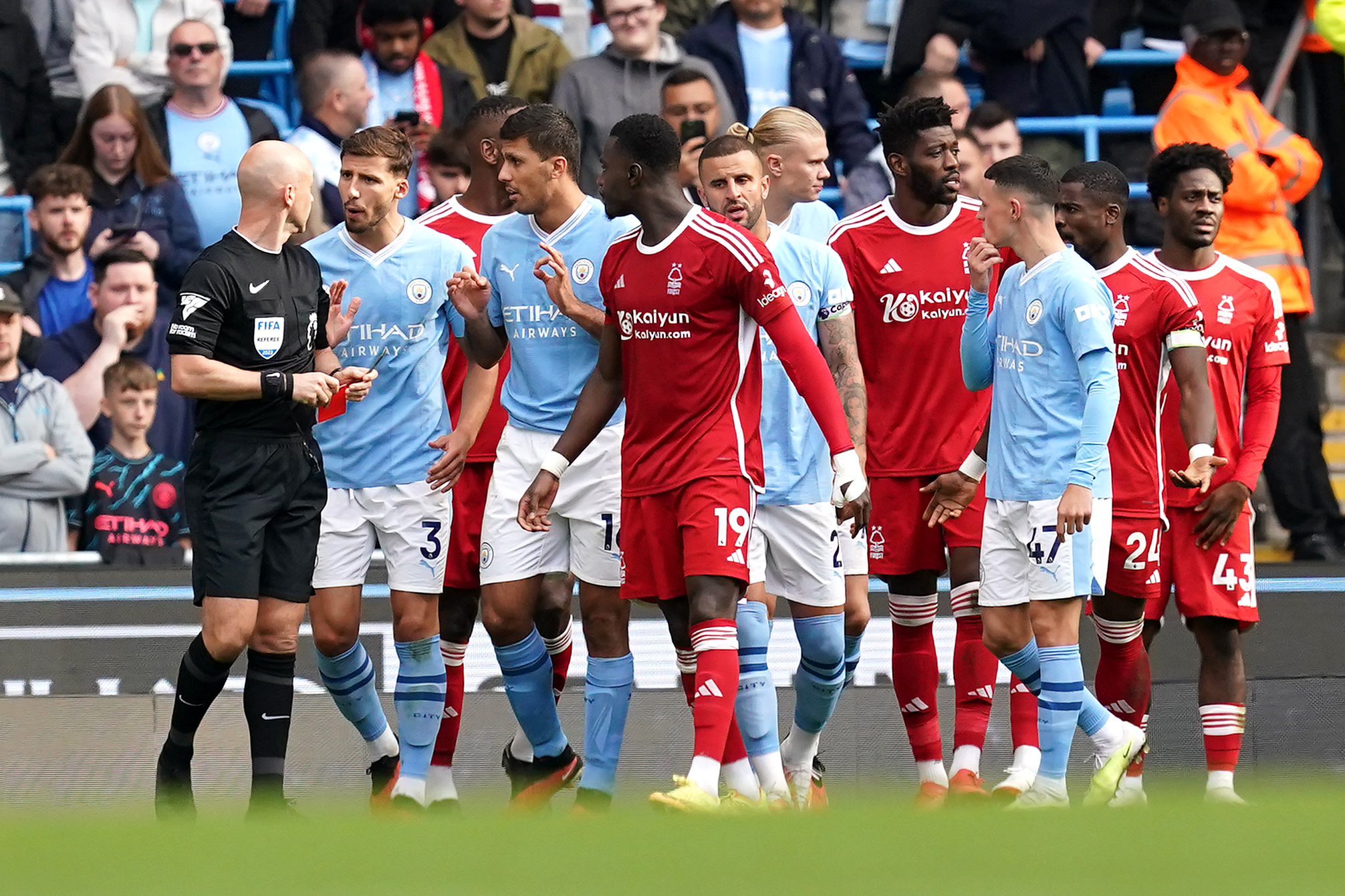 Pep Guardiola Unhappy At Rodri For Red Card In Man City Win | The Leader