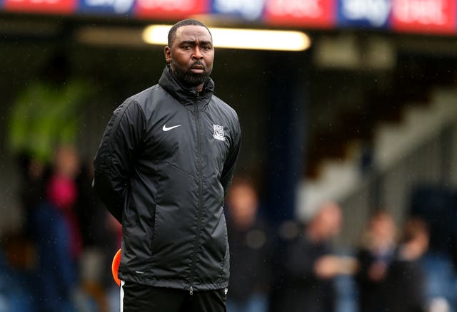 Andrew Cole on the touchline for Southend