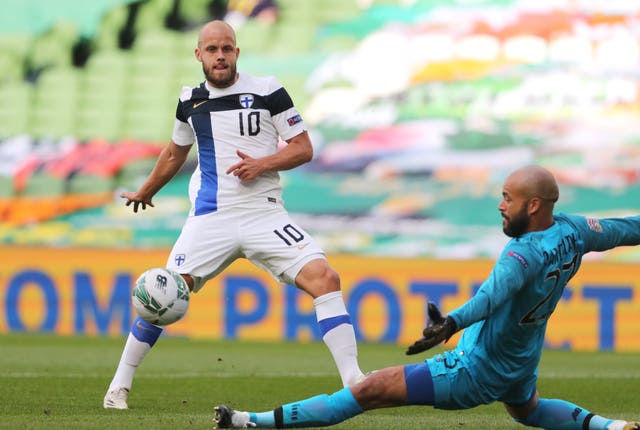 Darren Randolph kept the margin of defeat down against Finland