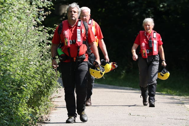 Emergency services at Thames near Cookham