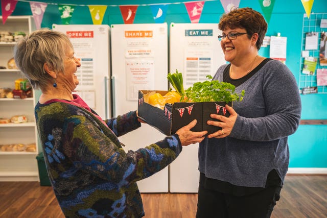 Community fridge network