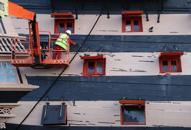 HMS Victory undergoes her biennial painting at the National Museum of the Royal Navy’s Portsmouth Historical Dockyard. Since 2015, the ship has been painted in the colours she was in at the time of the Battle of Trafalgar in 1805