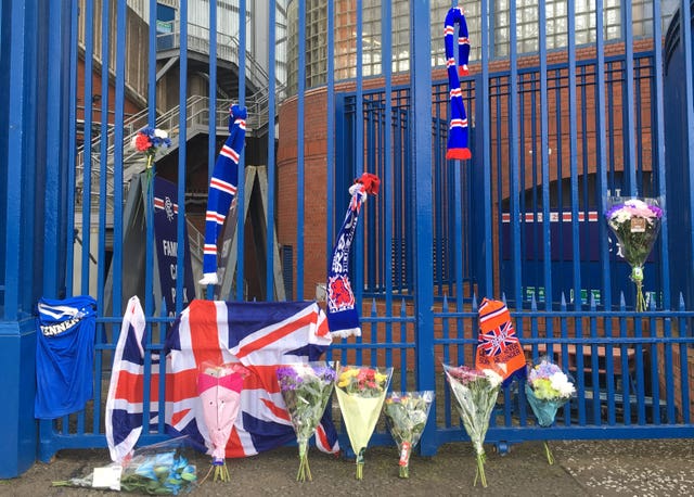 Fernando Ricksen Tributes – Ibrox