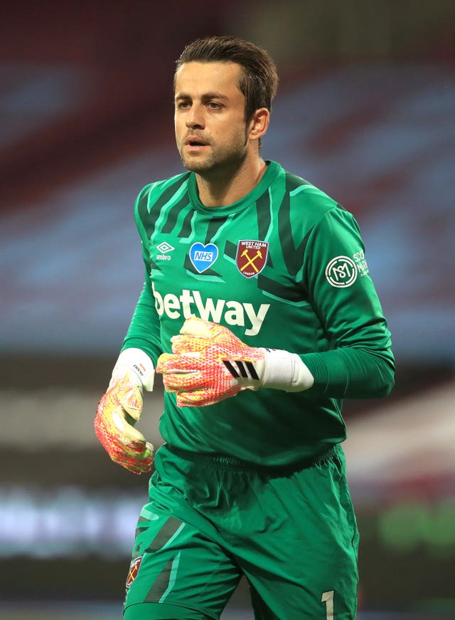Lukasz Fabianski stands between Darren Randolph and the number one spot at West Ham
