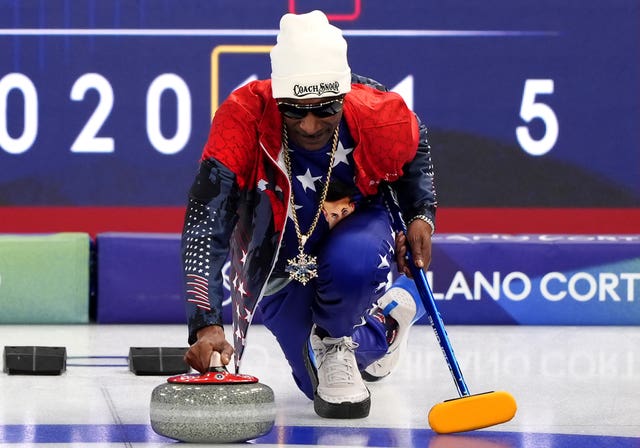 Snoop Dogg tries his hand at curling at the Winter Olympics