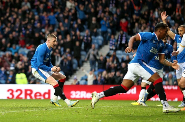 John Lundstram (left) grabbed a late equaliser 