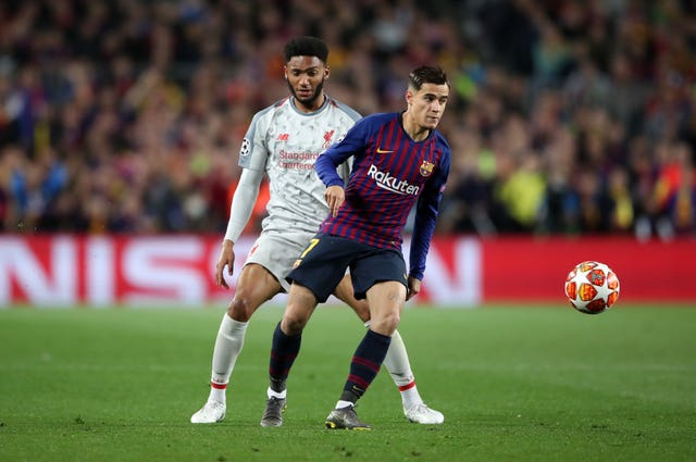 Philippe Coutinho (right) joined Barcelona from Liverpool in 2018 
