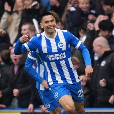 Fabian Hurzeler: Diego Gomez always puts team first despite halfway line heroics