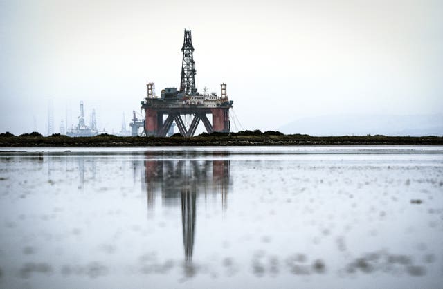 Oil rigs – Cromarty Firth