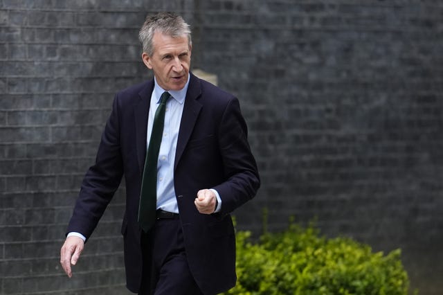 Defence Investment Plan row