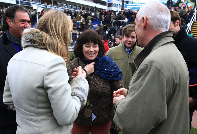 Sara Bradstock being interviewed by the racing press