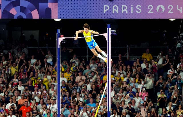 Armand Duplantis on the pole vault